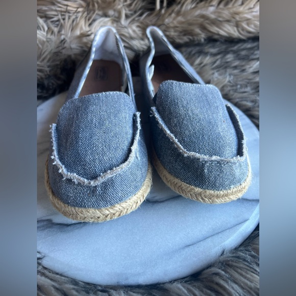 New Signature by Levi Strauss & Co. Espadrille Slip Ons - Picture 2 of 16